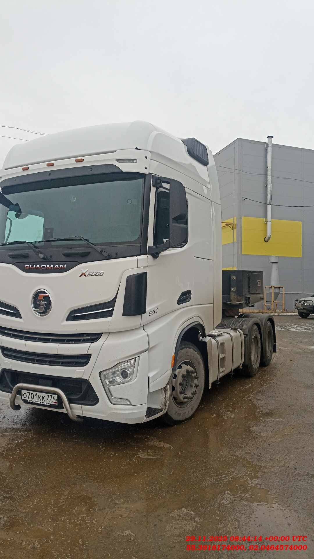 Shacman SX4258Y3334,  234 234 км, 2022 года в лизинг