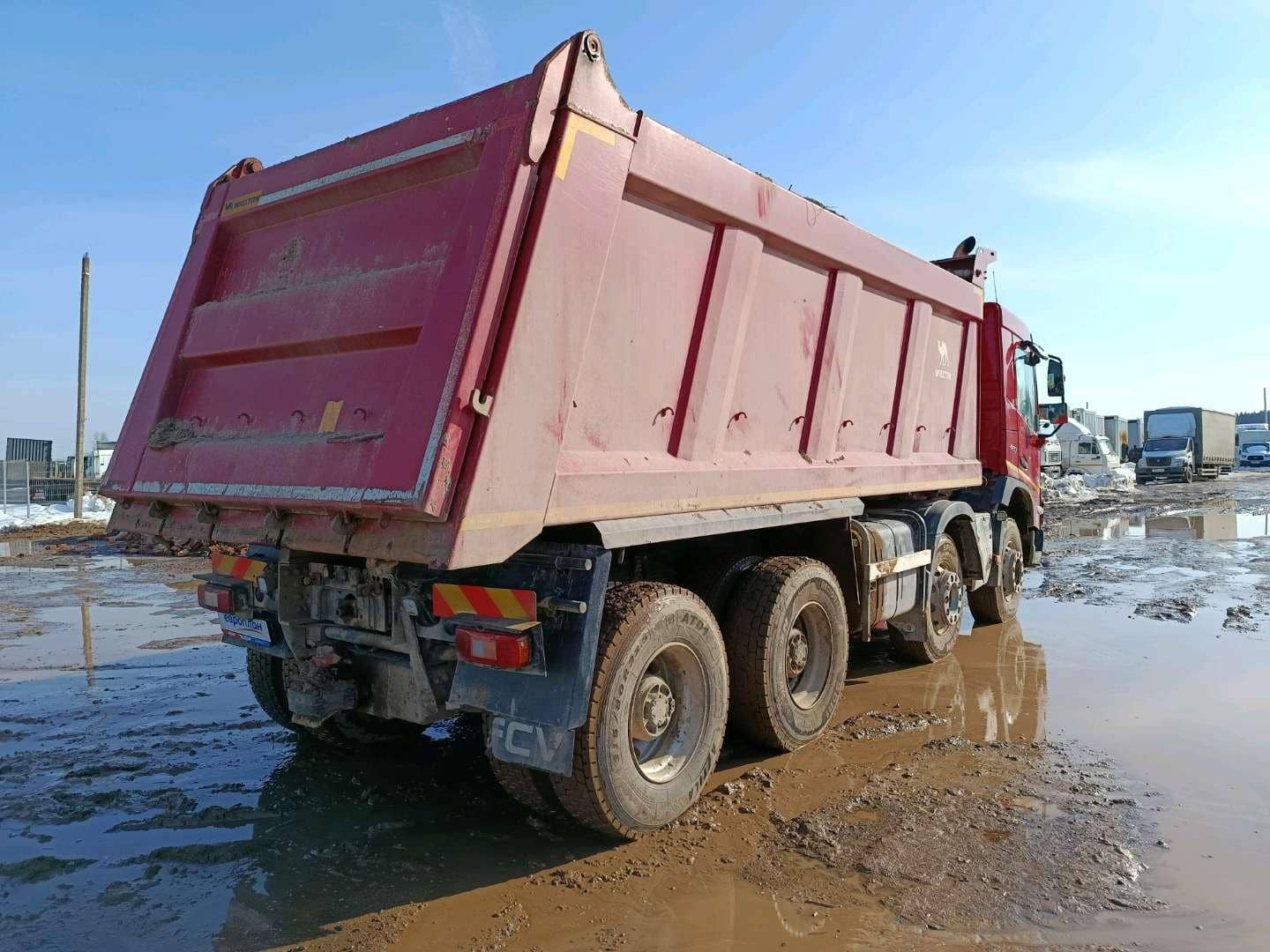 Volvo FM 420 8x4 (FMX),  345 129 км, 2022 года в лизинг
