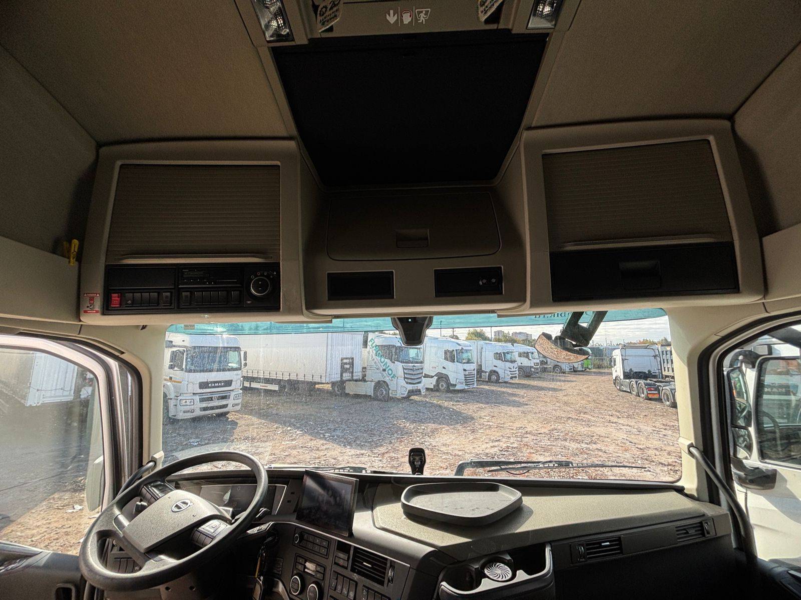 Volvo FH 460 4x2 (FH Globetrotter),  427 290 км, 2021 года в лизинг