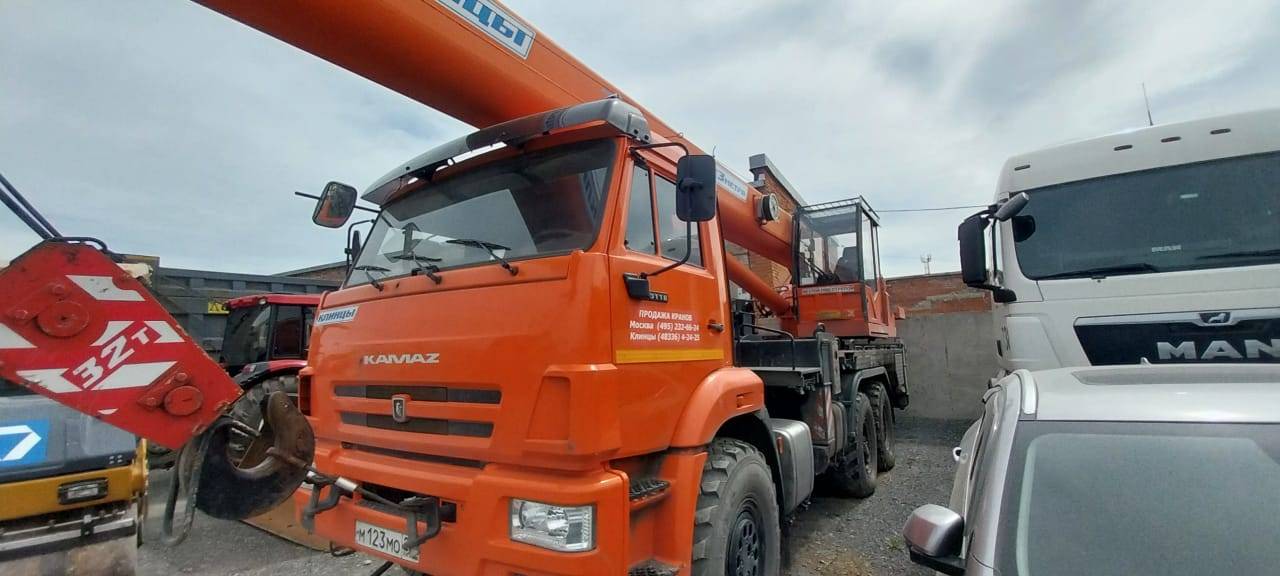 Клинцы КС-55729-5К-3 KAMAZ-43118 (6х6) (Е4) г/п 32т. стрела 33м.  Лот 000008585