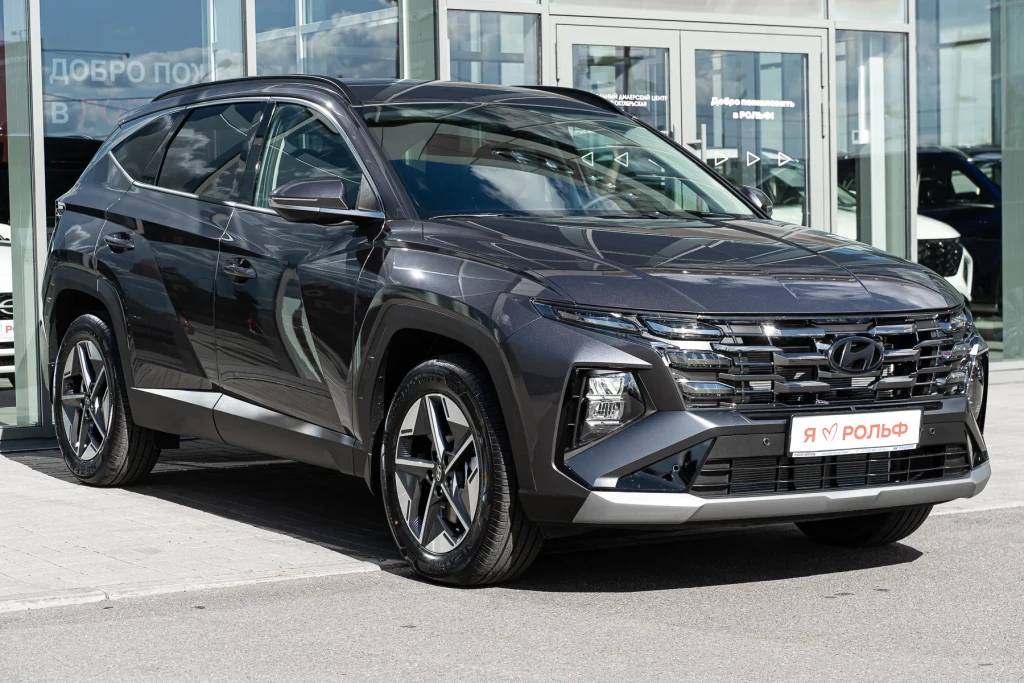 Hyundai Tucson Travel 2.0 6AT 4WD