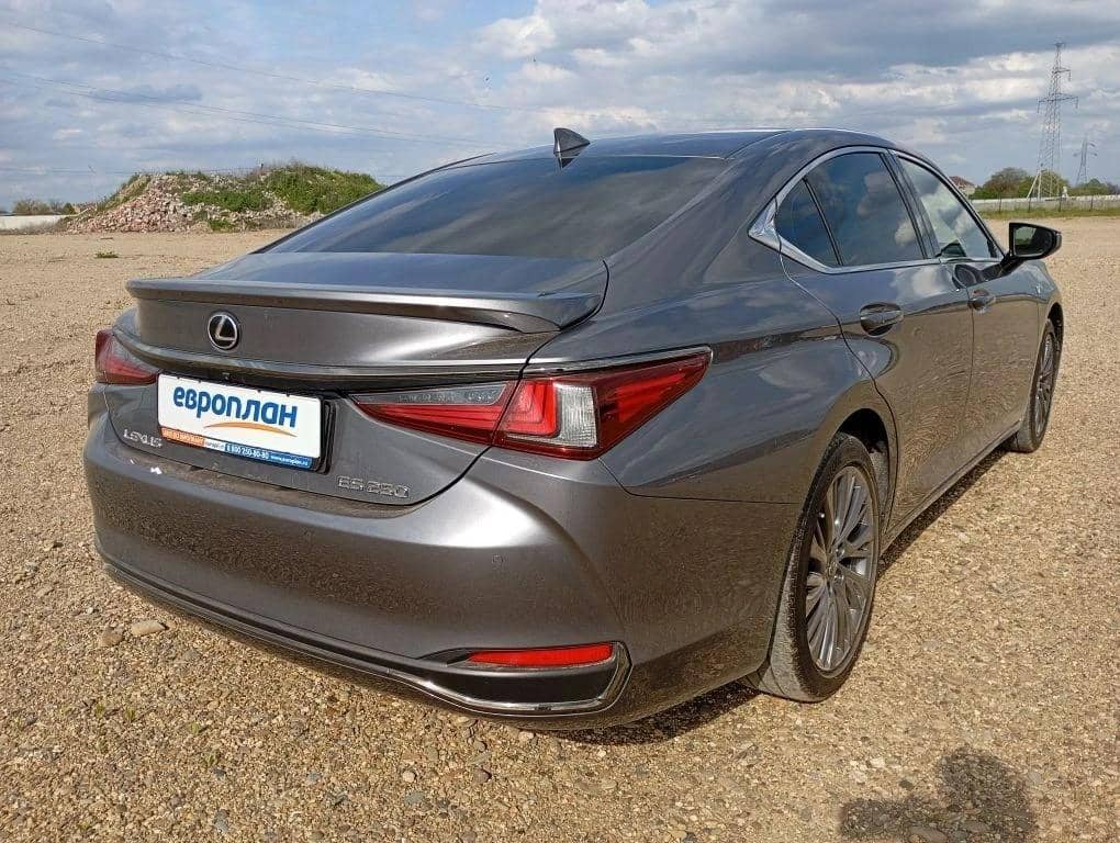 Lexus ES 250,  84 734 км, 2021 года в лизинг