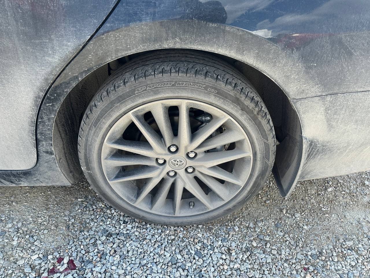 Toyota Camry,  22 351 км, 2023 года в лизинг