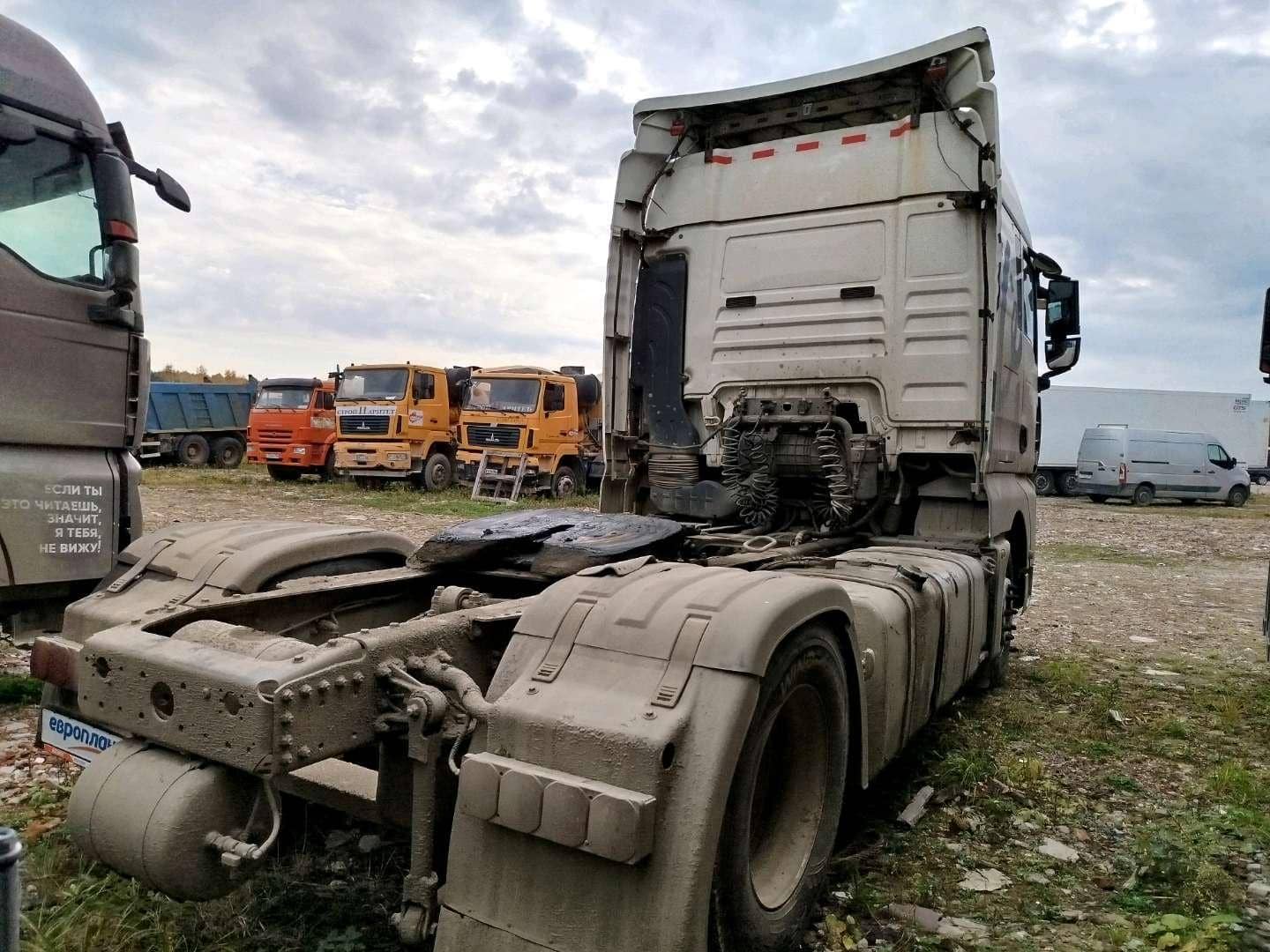 Sitrak C7H 4x2 ZZ4186V361HE,  618 371 км, 2022 года в лизинг