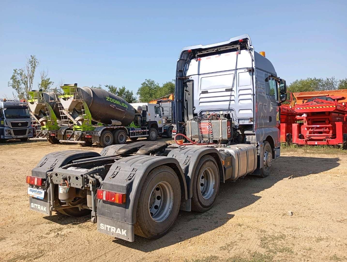 Sitrak С7Н MAX 6×4 ZZ4256V364HE,  150 000 км, 2023 года в лизинг