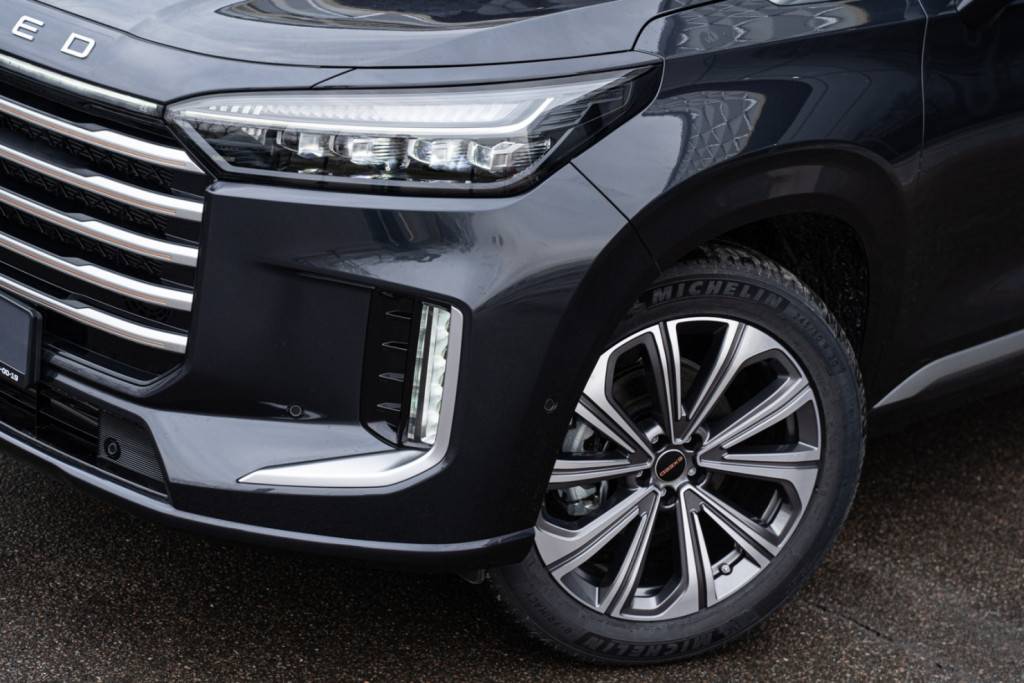 EXEED VX Президент 6 мест 2.0Т АТ полный привод (President 6 мест)