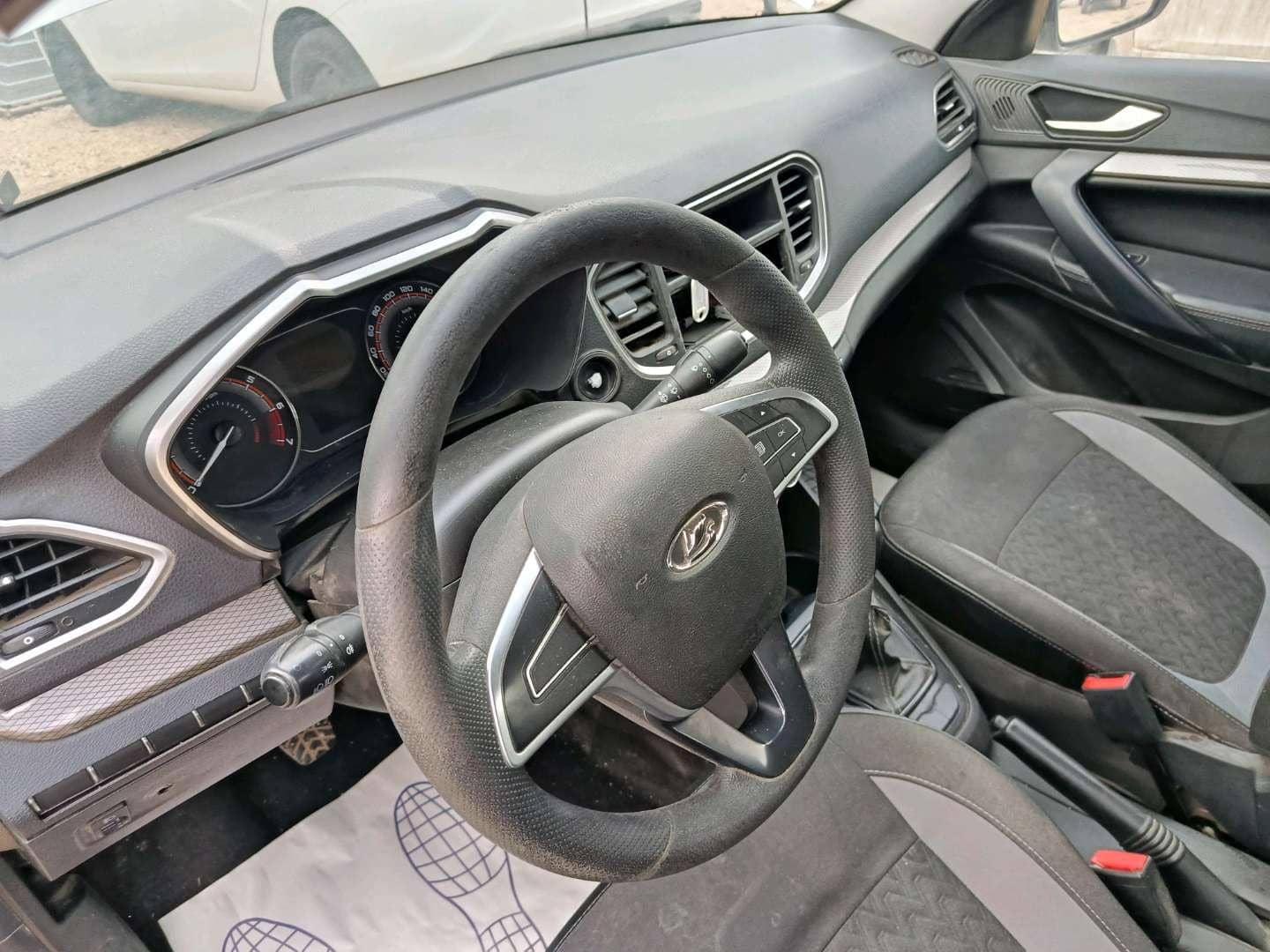 Lada Vesta седан,  114 058 км, 2023 года в лизинг