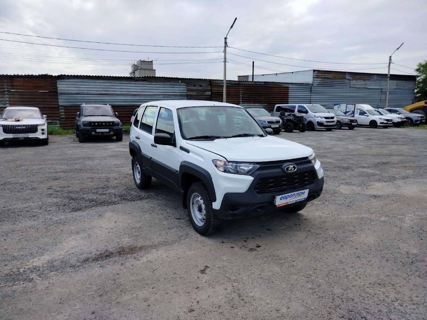 Lada Niva Travel,  8 071 км, 2025 года в лизинг