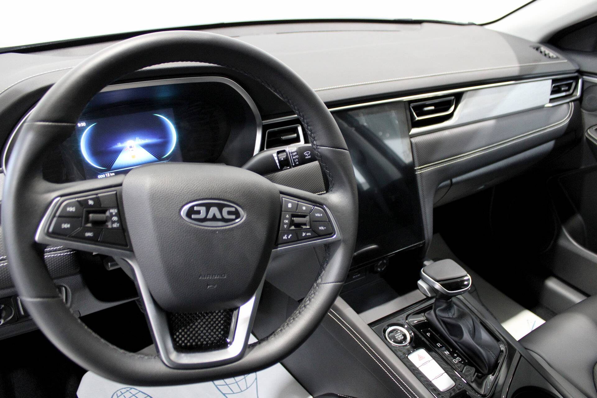 JAC J7 1.5 T CVT luxury