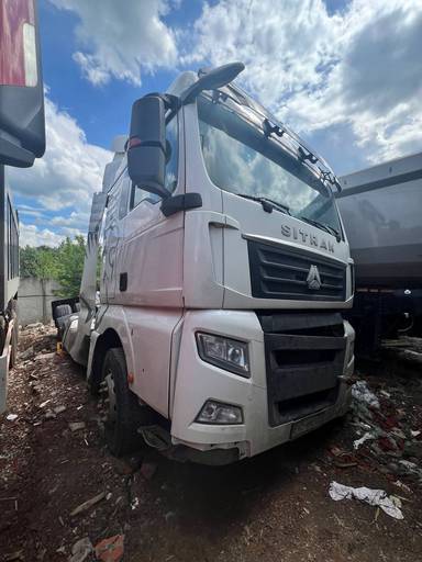 Sitrak C7H 4x2 ZZ4186V361HE