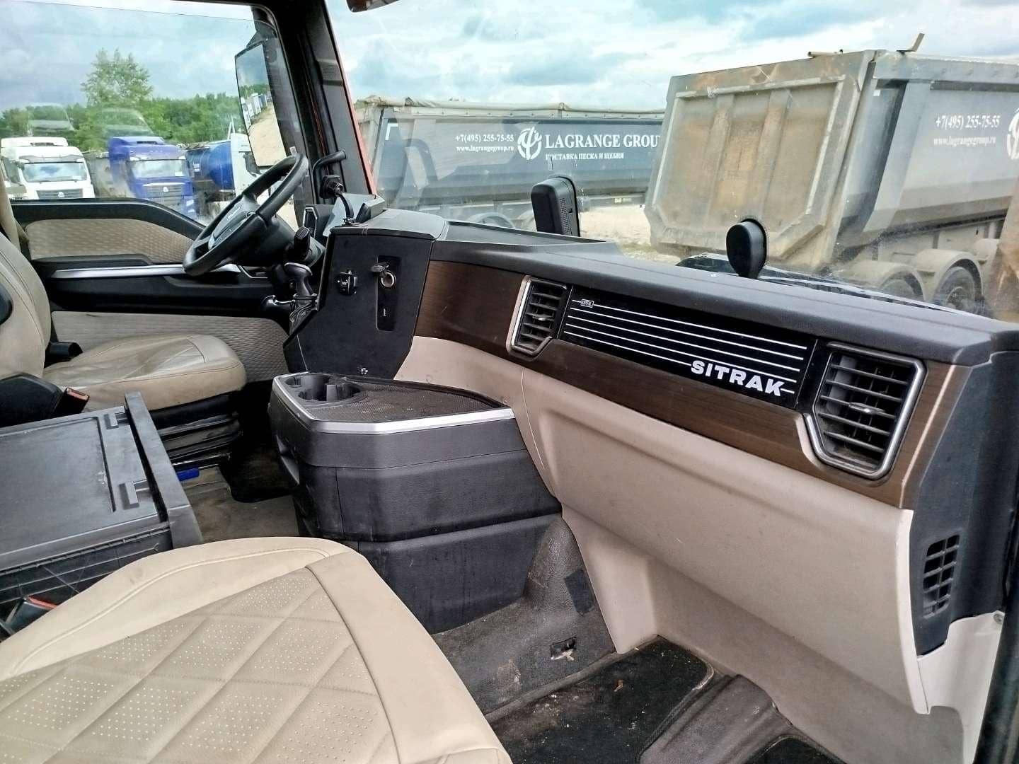 Sitrak C7H MAX ZZ4186V391HE,  564 209 км, 2023 года в лизинг