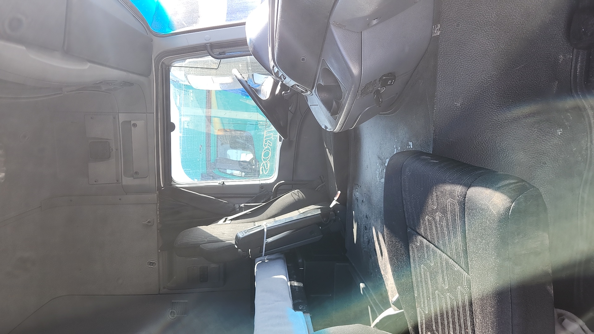 Mercedes-Benz Actros 3 1841 LS 4x2 (L),  1 132 986 км, 2018 года в лизинг