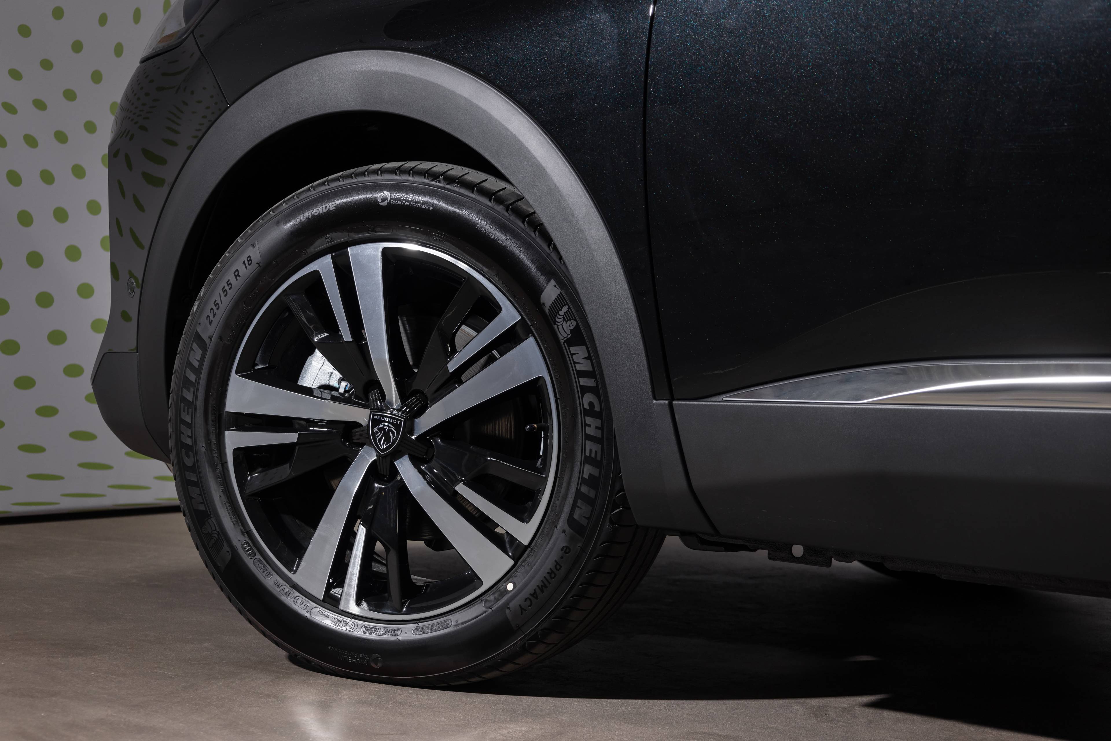 Peugeot 5008 ALLURE  1.8 THP 211hp ATN8