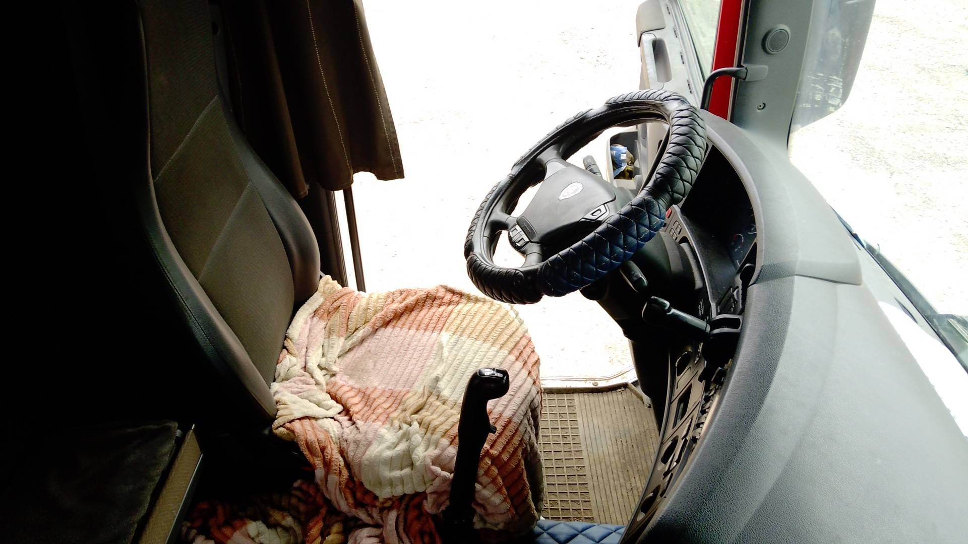 SCANIA R 620 CА6X4ESZ,  912 631 км, 2014 года в лизинг