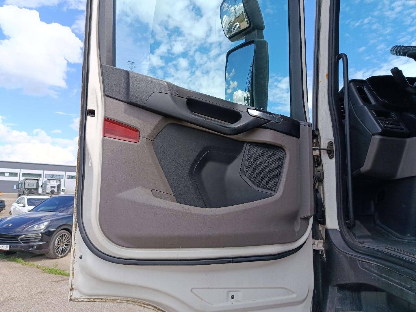 SCANIA R 440 A4x2NA (Highline),  1 125 168 км, 2019 года в лизинг