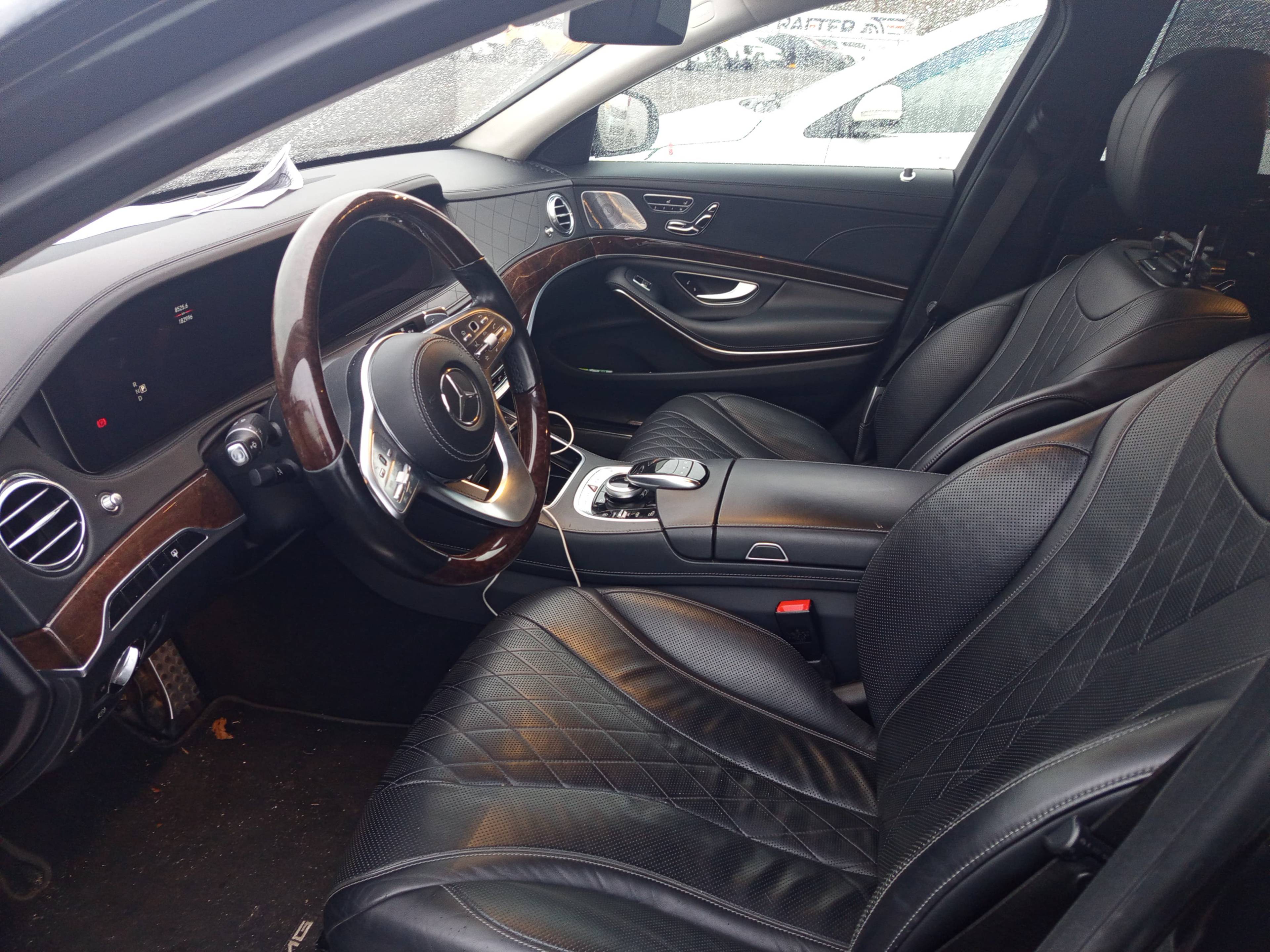 Mercedes-Benz S седан,  182 996 км, 2017 года в лизинг