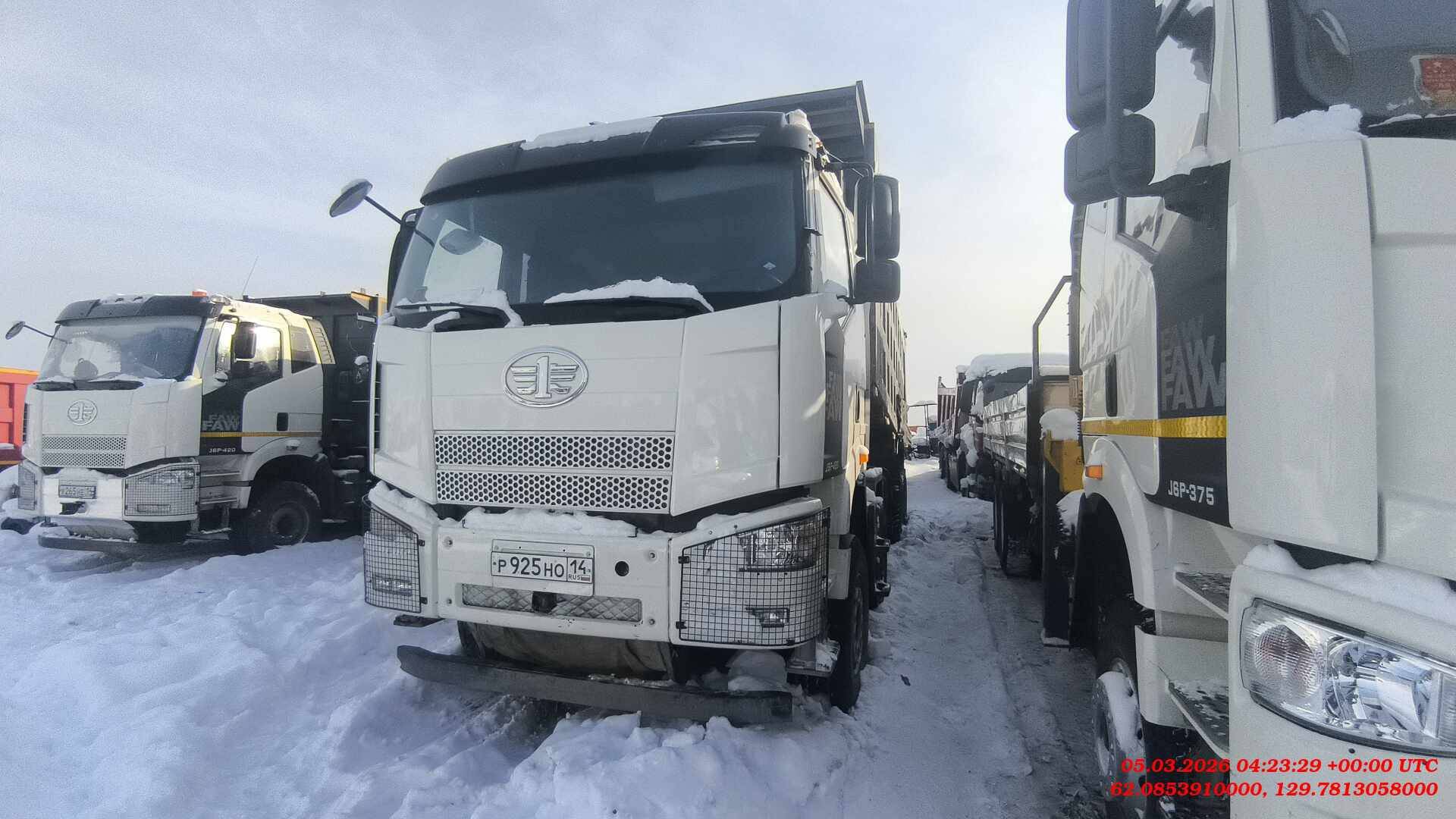 FAW CA3310P66K24T4E5 8х4,  170 000 км, 2022 года