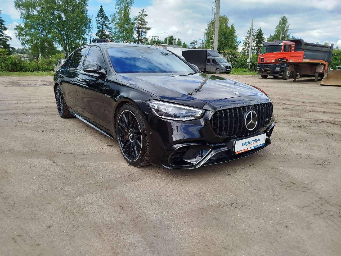 Mercedes-Benz S седан,  27 672 км, 2023 года в лизинг