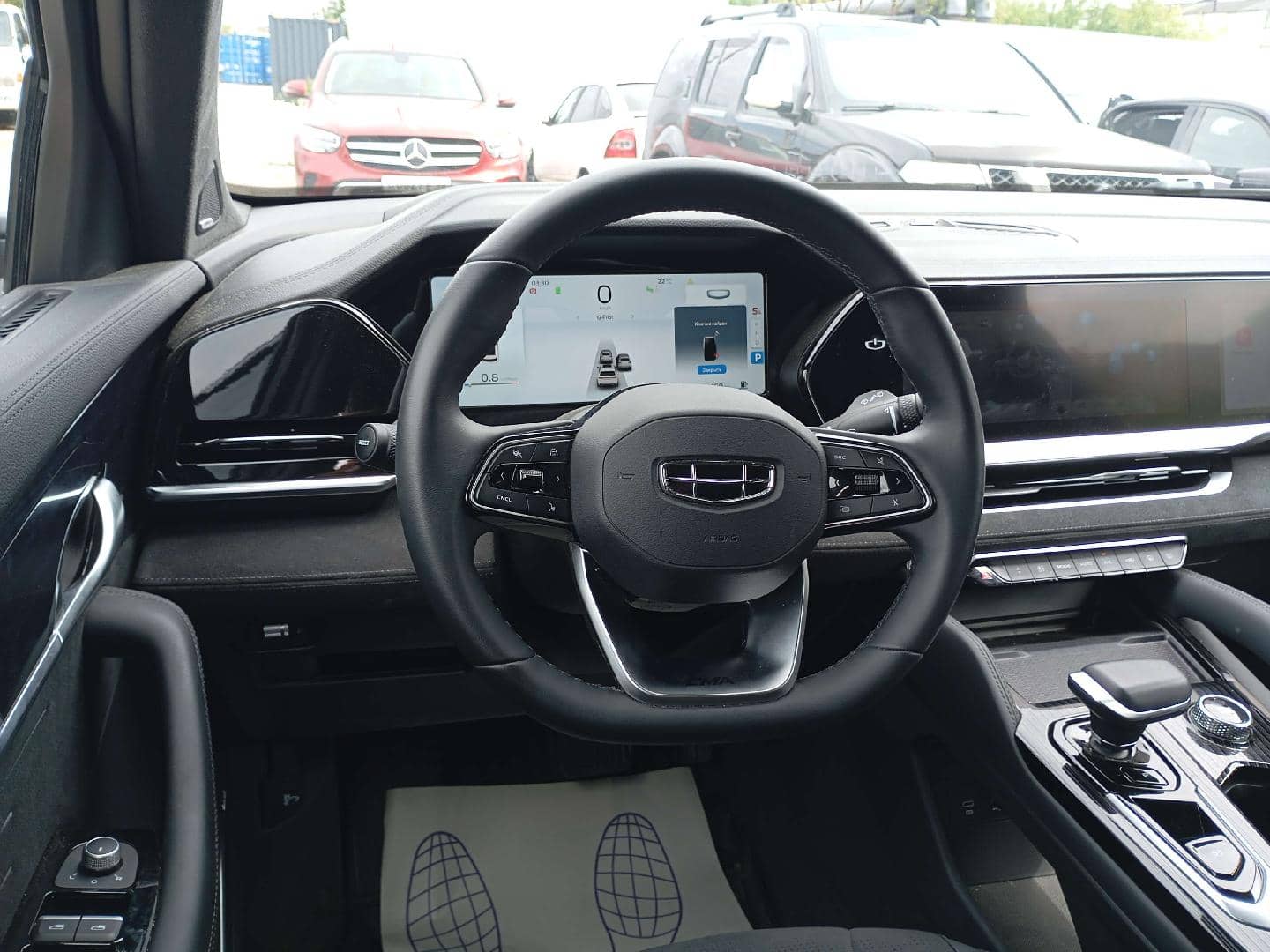 Geely Monjaro,  16 703 км, 2024 года в лизинг