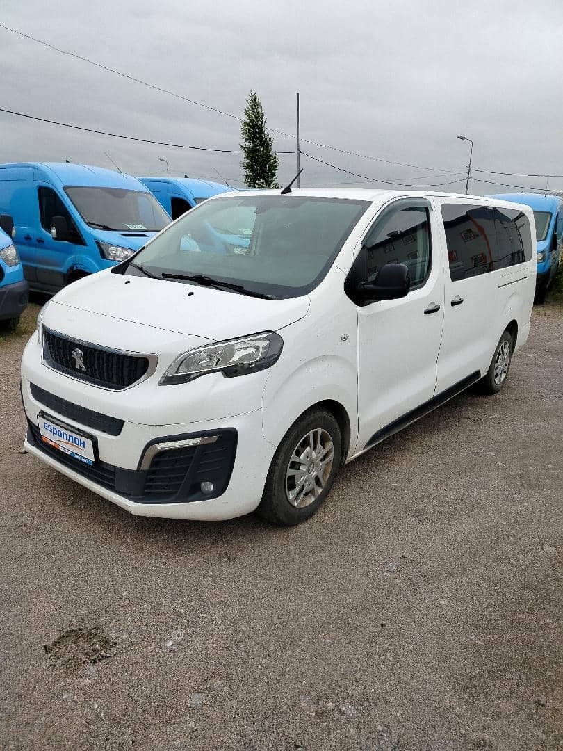 Peugeot Traveller