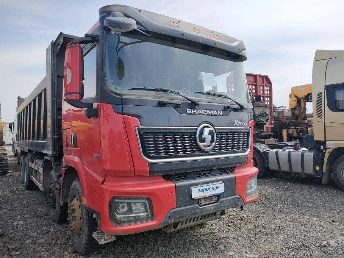 Shacman SX331863366 (скальный кузов),  115 940 км, 2024 года в лизинг