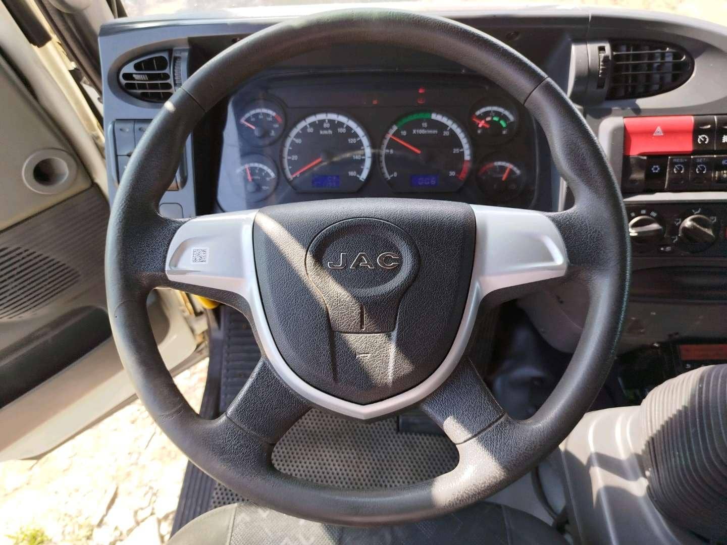 JAC N 200,  271 199 км, 2023 года в лизинг