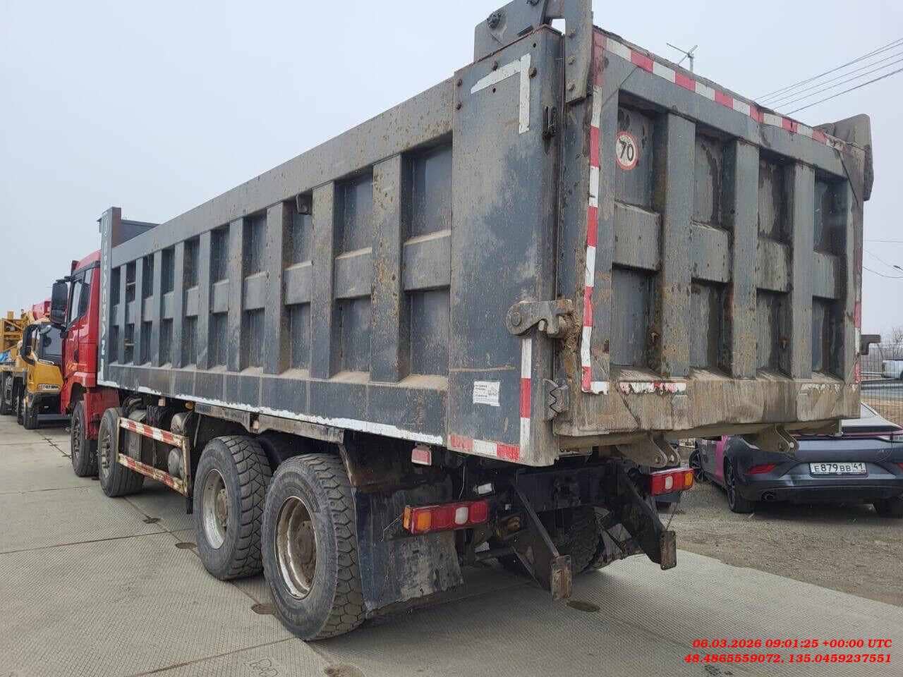 Shacman SX33186T366,  256 612 км, 2021 года