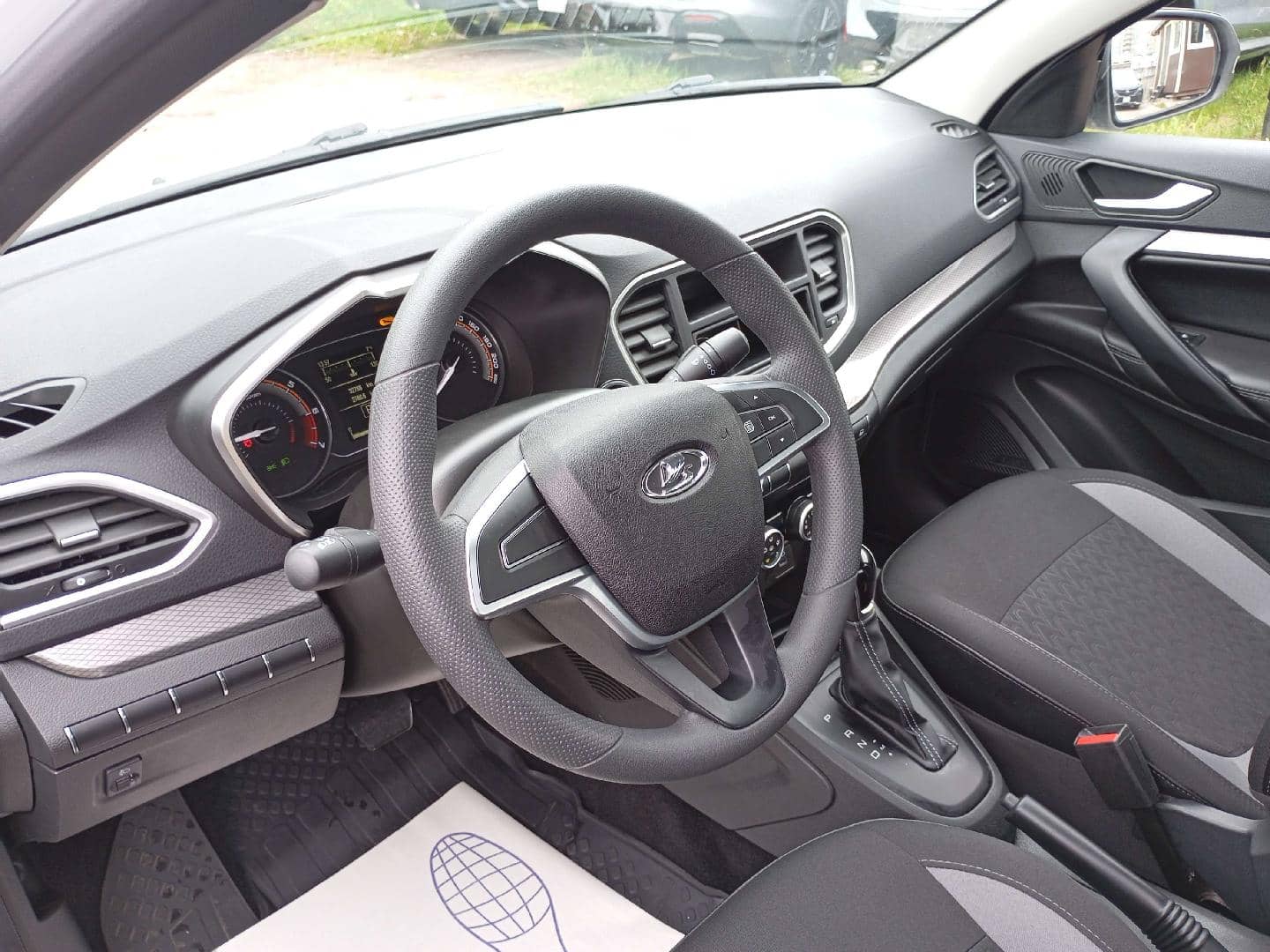 Lada Vesta седан,  32 788 км, 2025 года в лизинг