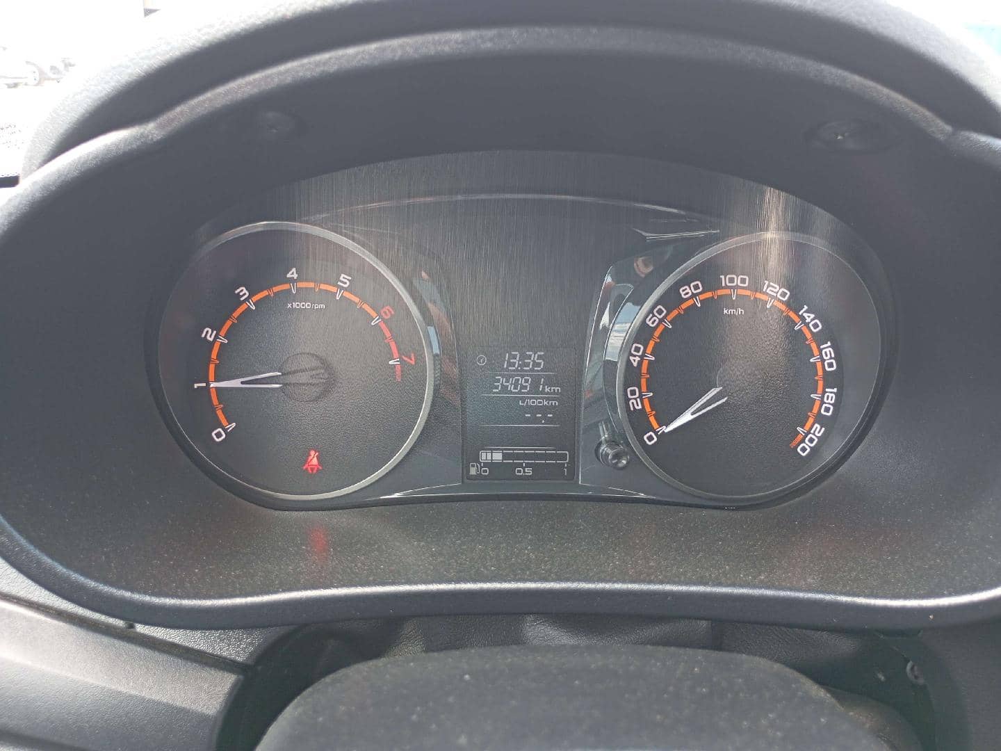 Lada Granta седан,  34 091 км, 2024 года в лизинг