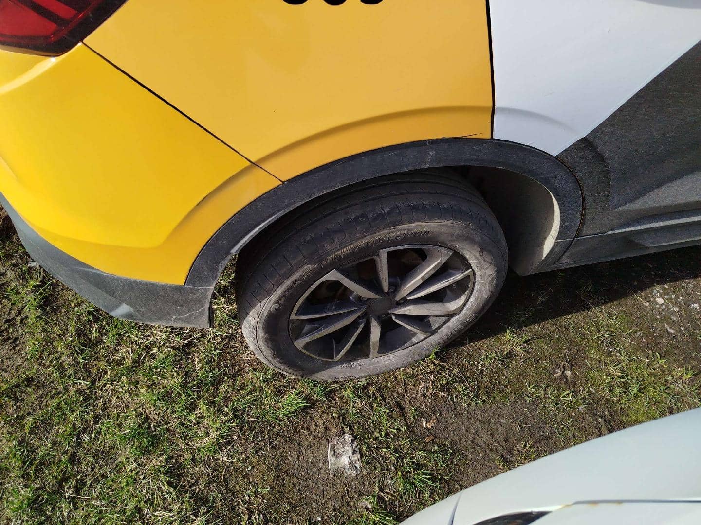 Belgee X50,  216 242 км, 2023 года в лизинг