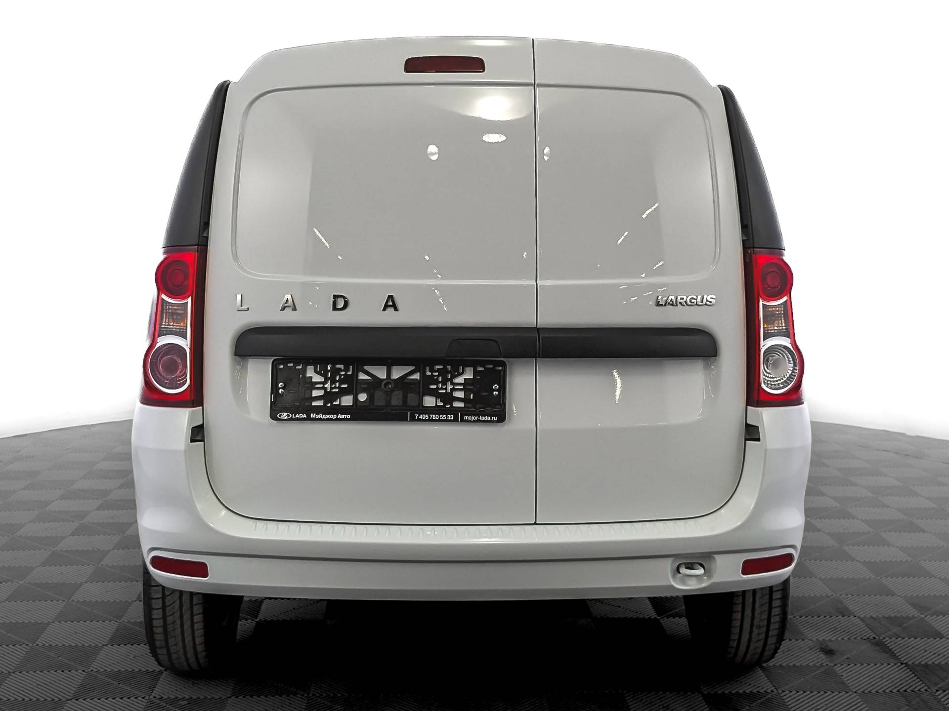 Lada Largus универсал Comfort 5 мест 1.6 106hp 5MT