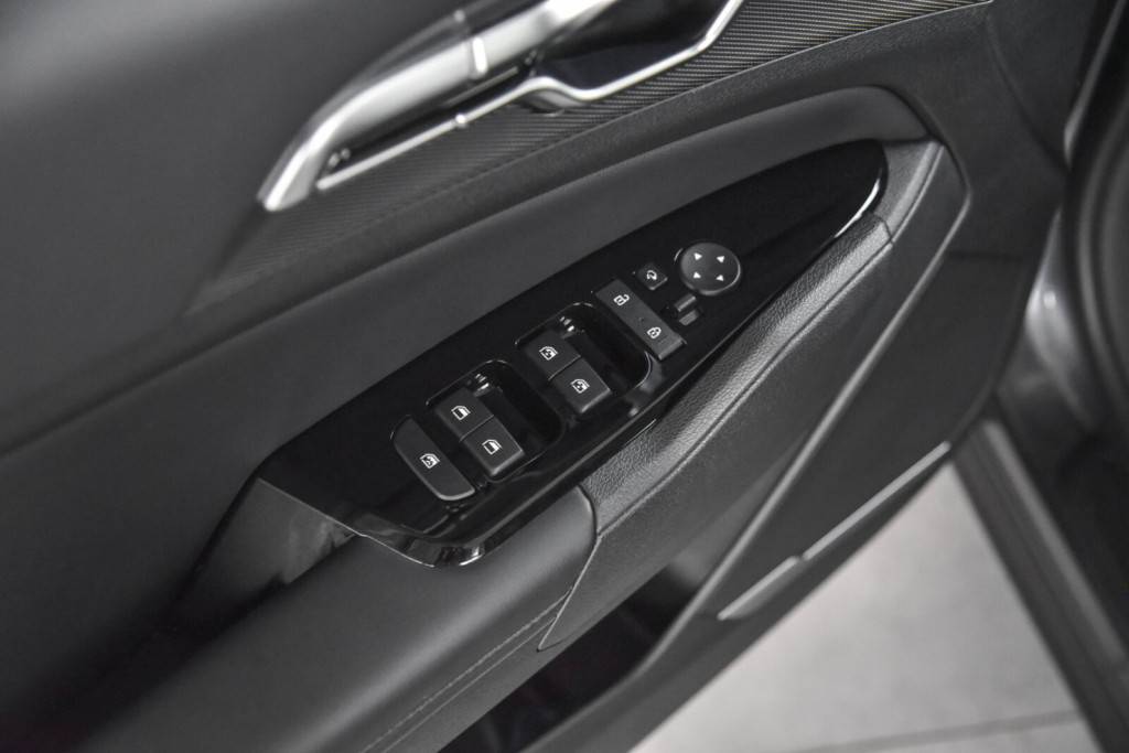 KIA Sportage Prestige 2.0 6AT AWD