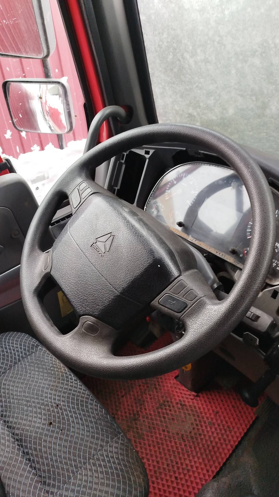 HOWO ZZ3327S3847E 6х4,  62 119 км, 2022 года в лизинг