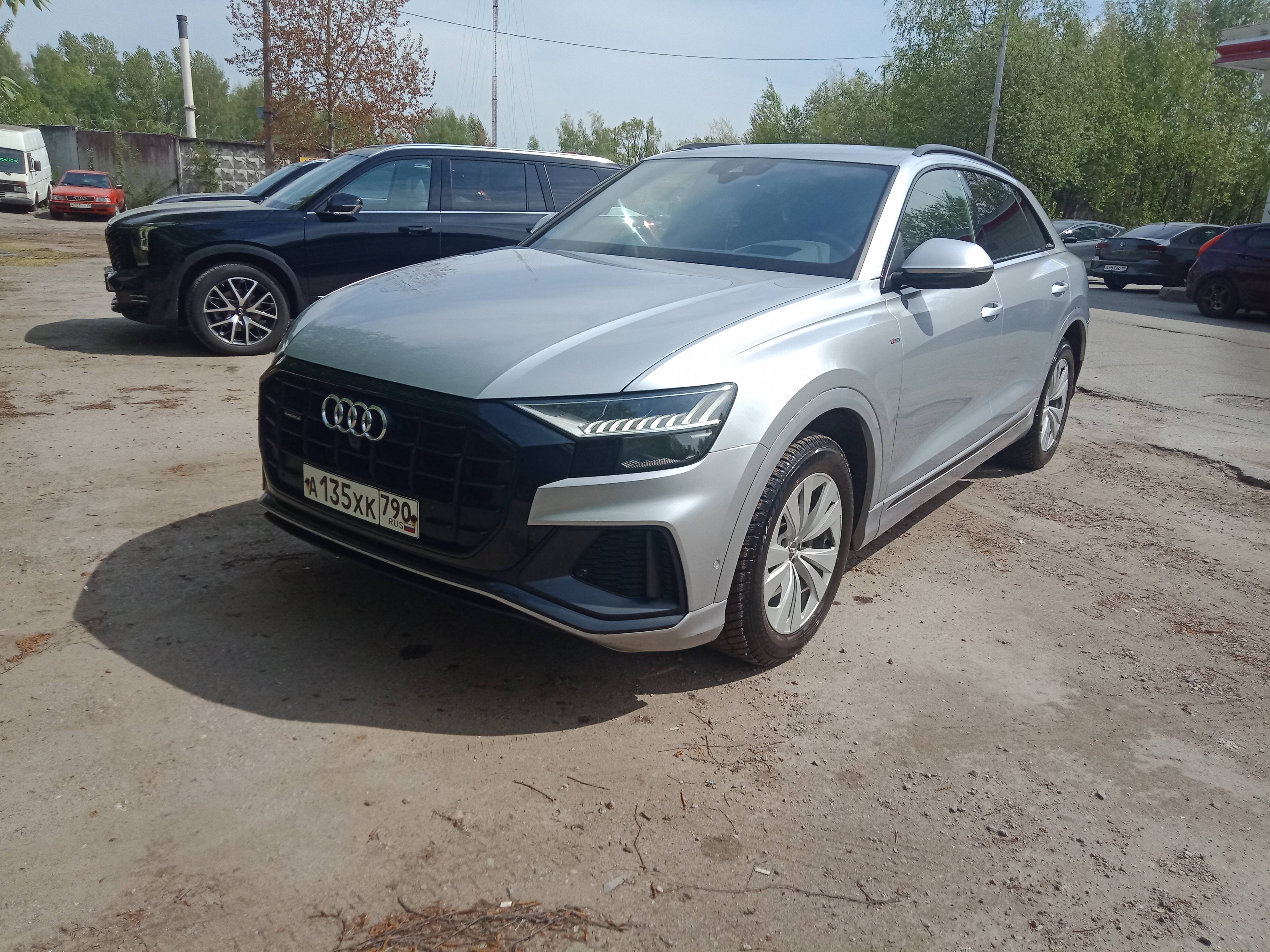 Audi Q8