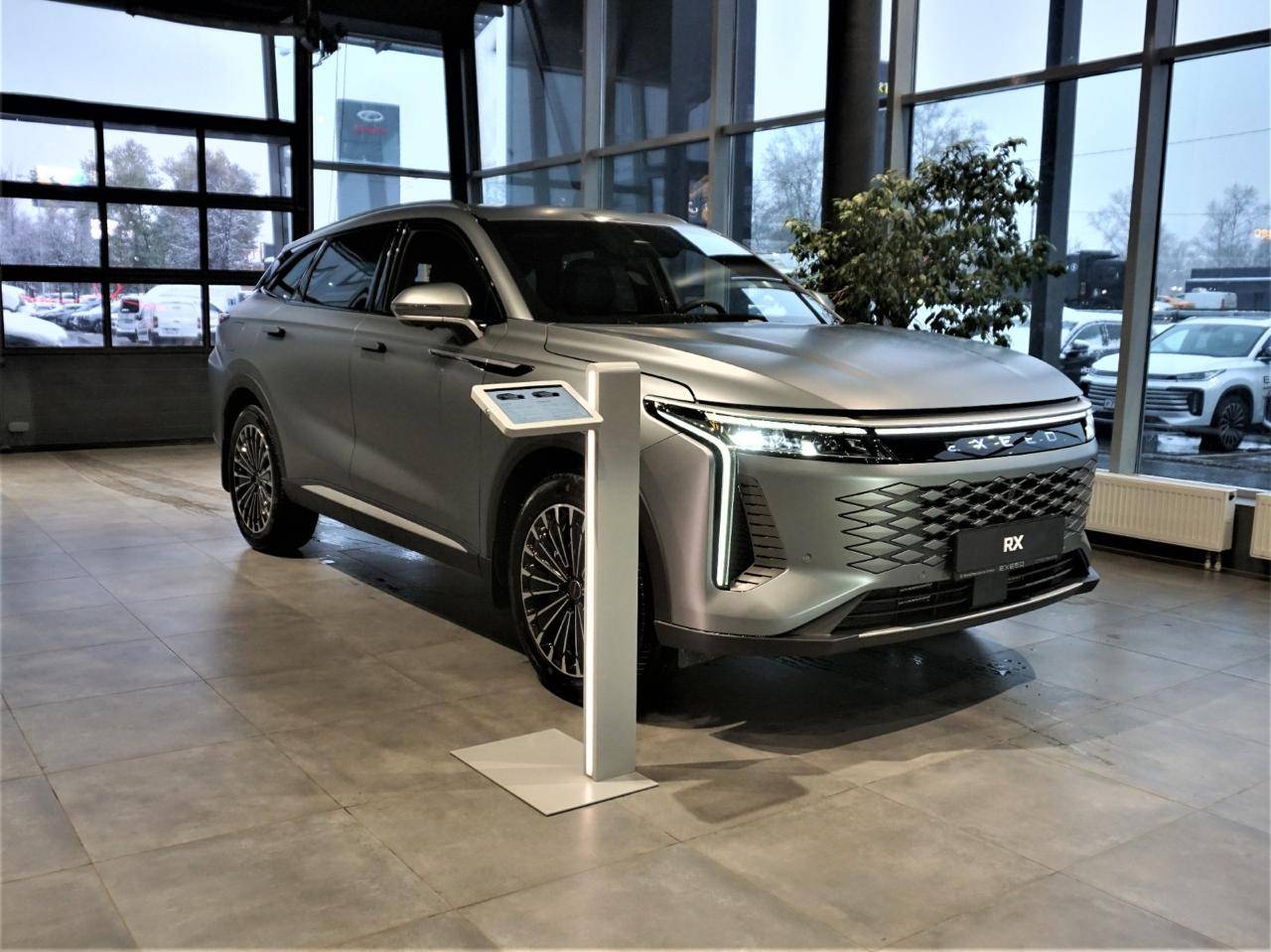 EXEED RX Премиум 2.0Т АТ полный привод (Premium)