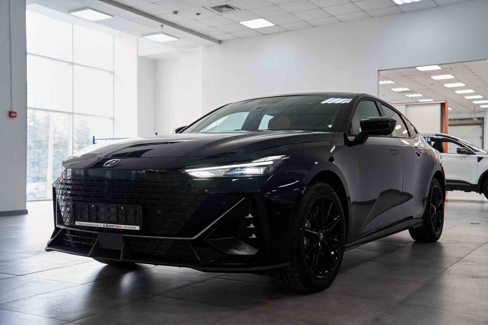 Changan Uni-V 1.5 7DCT Tech  