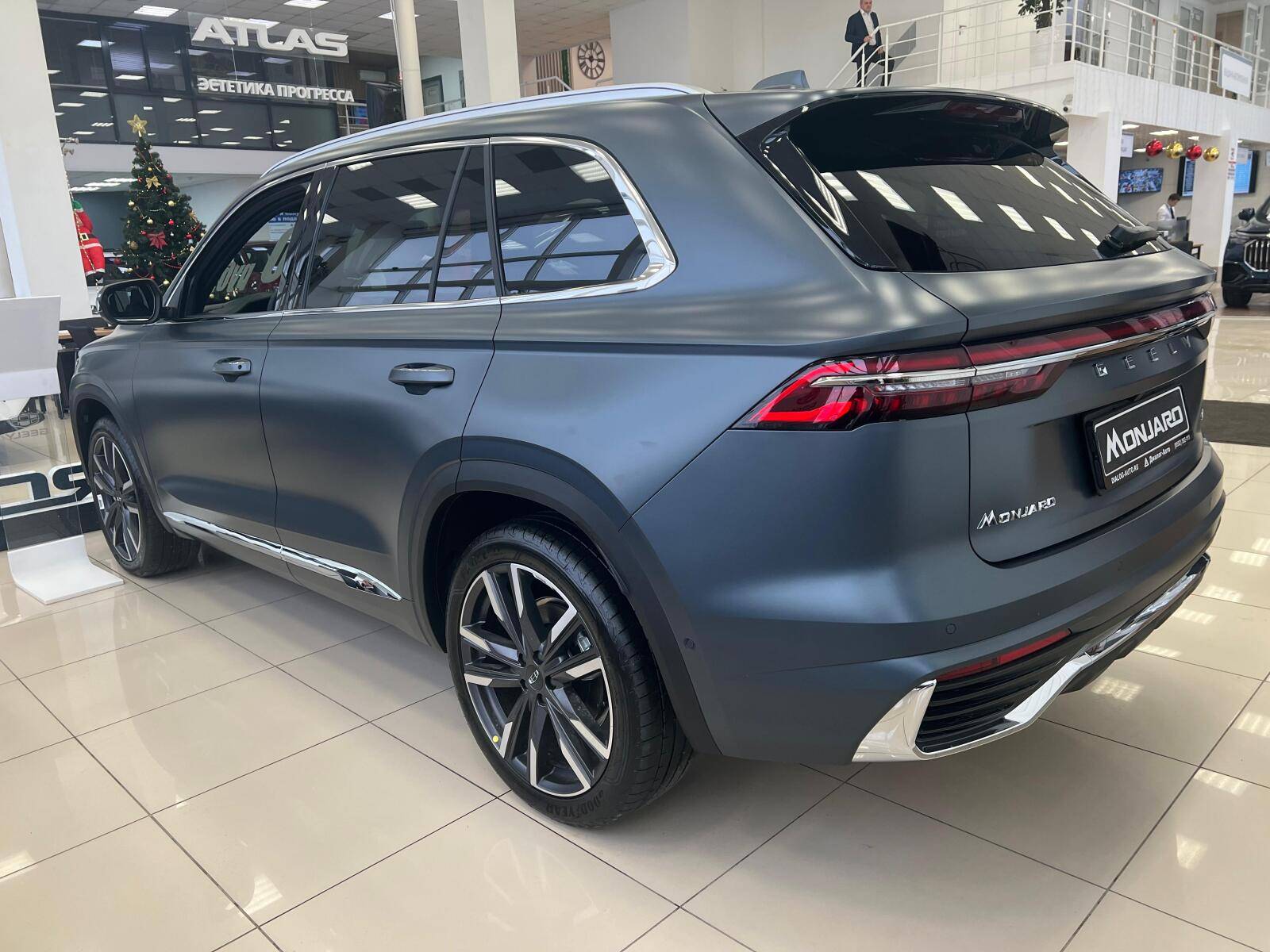 Geely Monjaro Flagship 2.0T (238 hp) 8AT 4WD