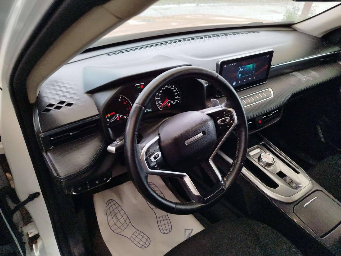 Haval Jolion,  168 775 км, 2023 года в лизинг