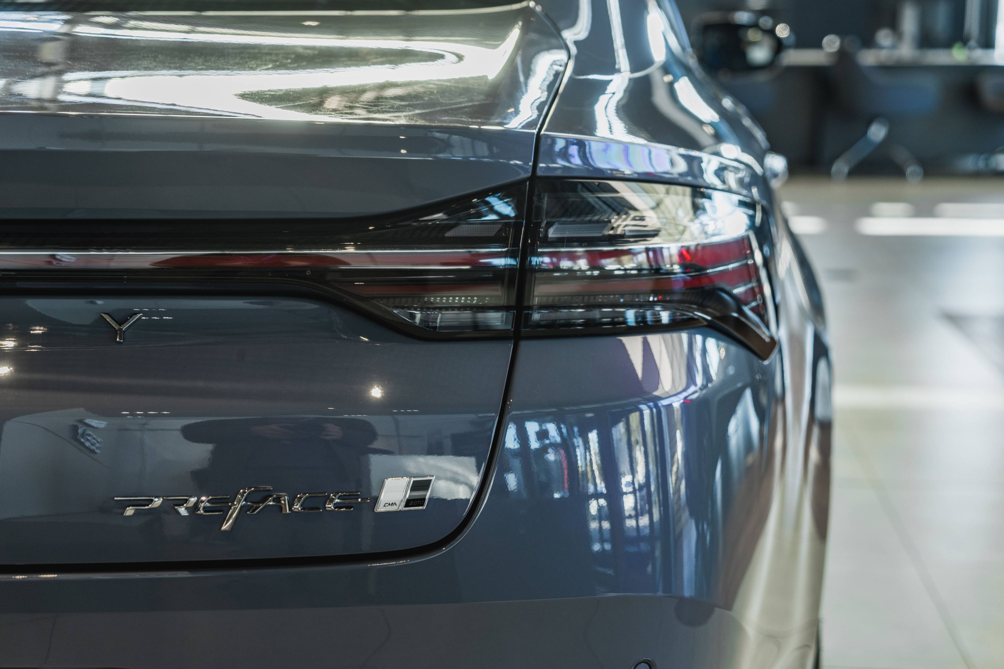 Geely Preface Flagship 2.0T 7DCT