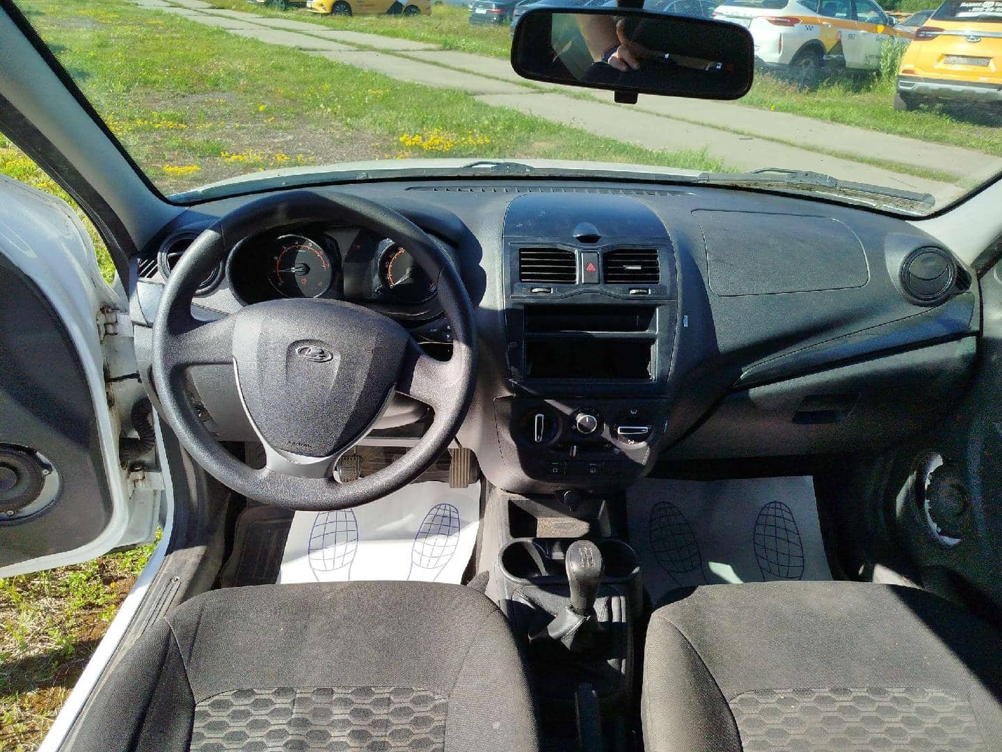 Lada Granta седан,  134 245 км, 2023 года в лизинг