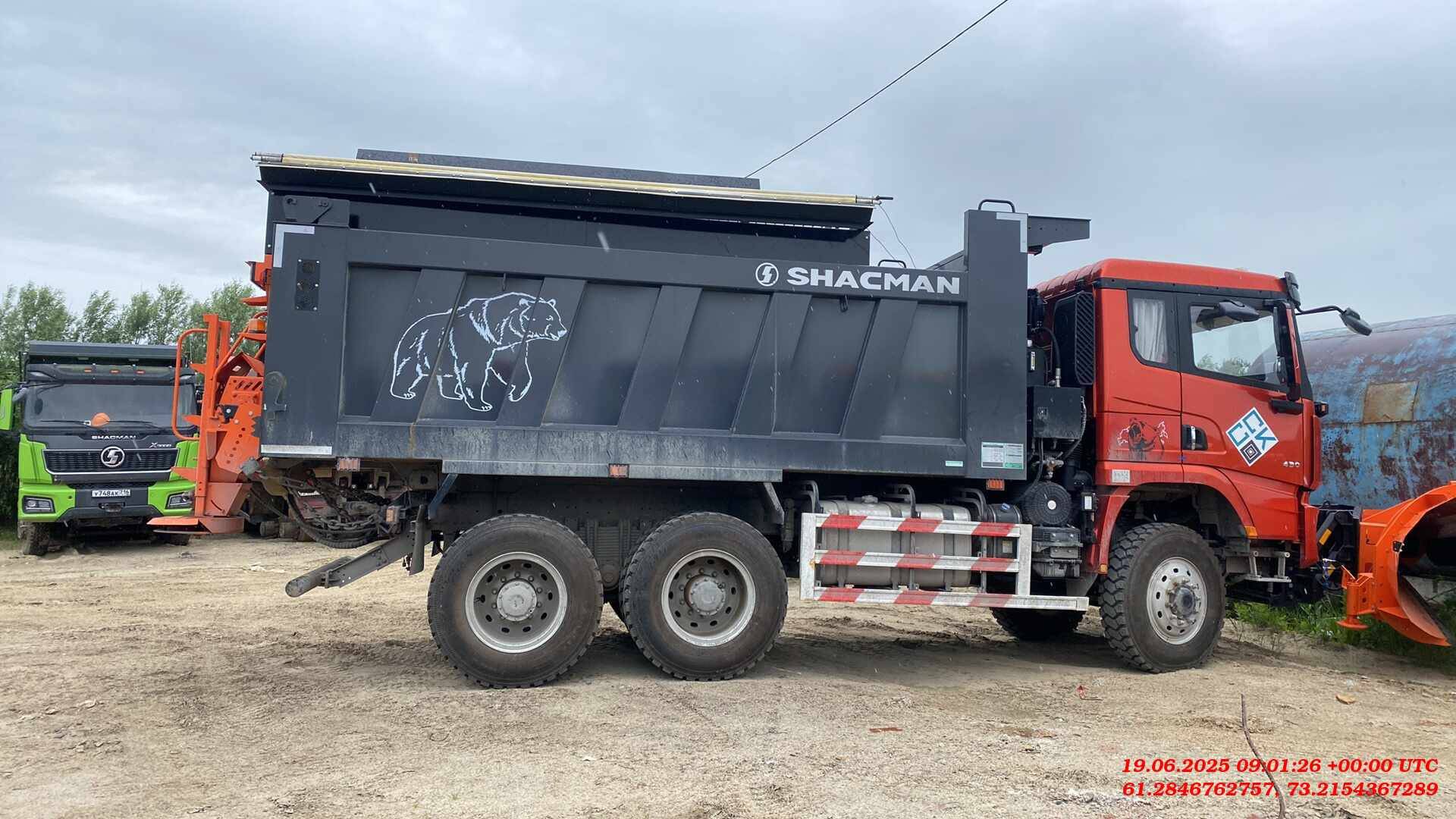 Shacman SX32586T385,  6 044 км, 2024 года в лизинг