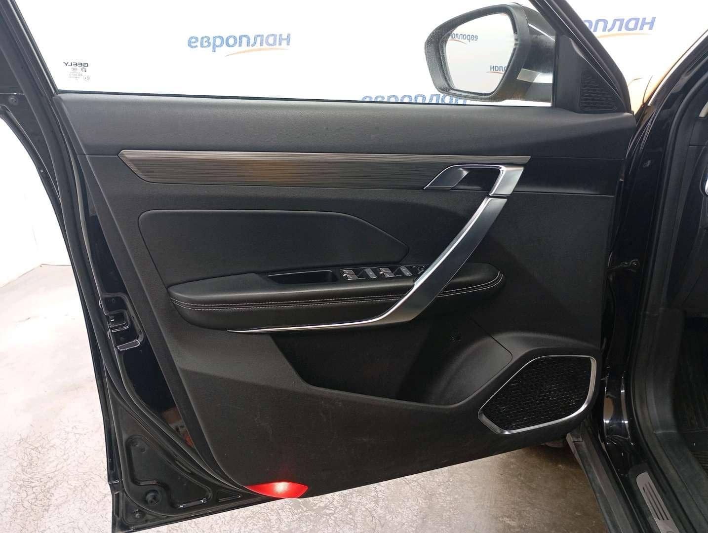 Geely Atlas Pro,  234 636 км, 2023 года в лизинг