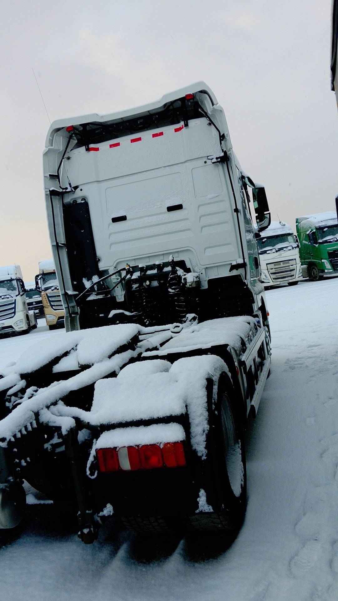 Sitrak C7H MAX 4x2 ZZ4186V361HE,  248 201 км, 2022 года