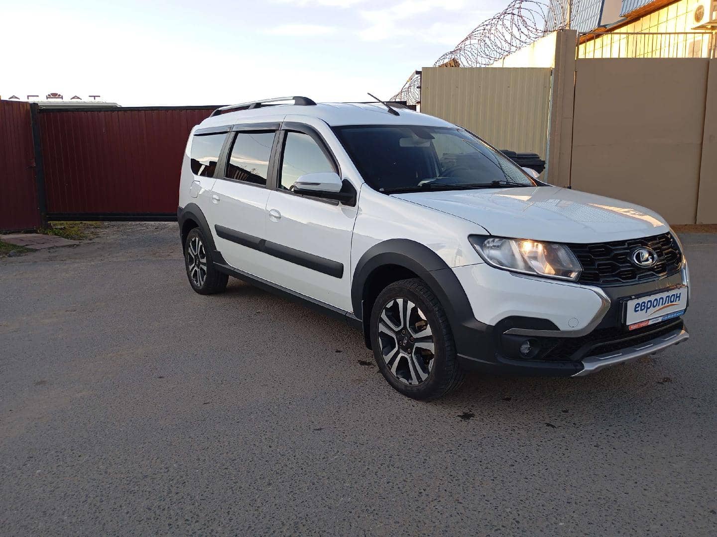 Lada Largus Кросс