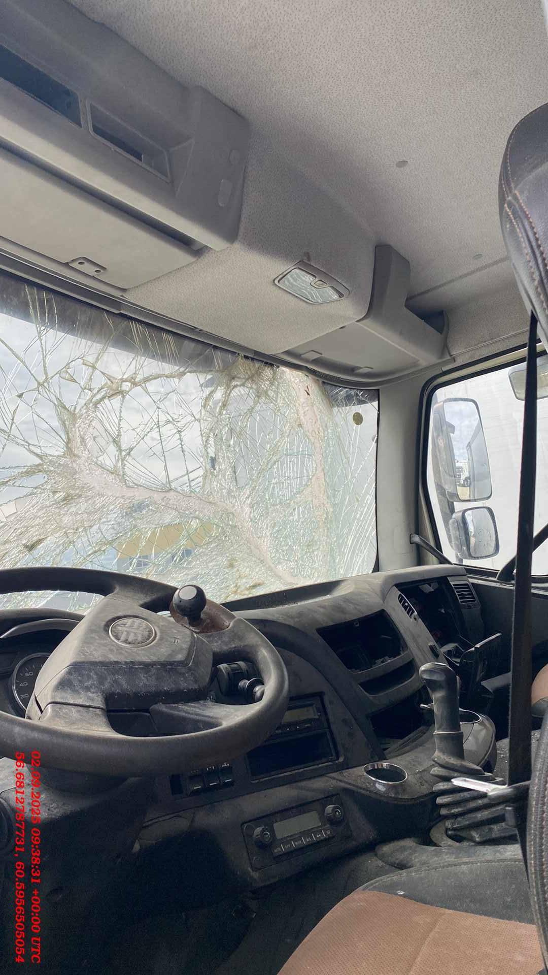 FAW CA3250P66K24L1TE5 6x6,  100 000 км, 2022 года