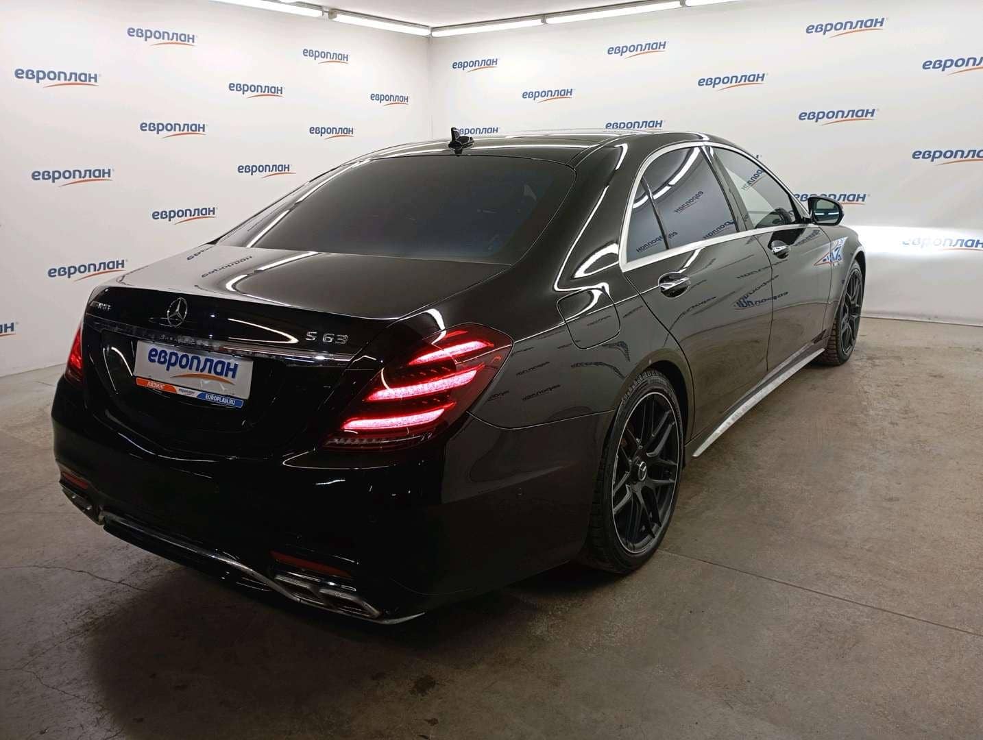 Mercedes-Benz S седан,  162 198 км, 2018 года в лизинг