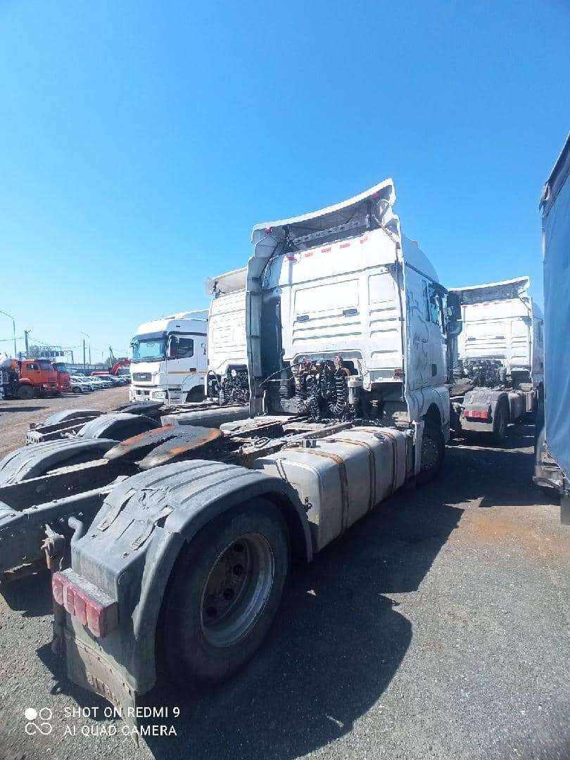 Sitrak ZZ4186V391HE,  454 757 км, 2023 года в лизинг