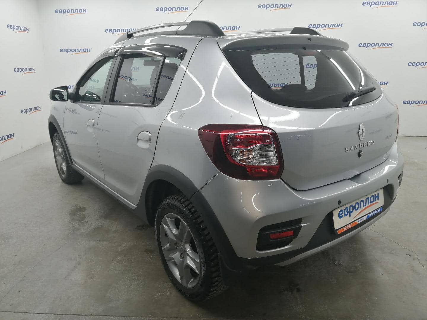Renault Sandero Stepway,  9 290 км, 2021 года в лизинг