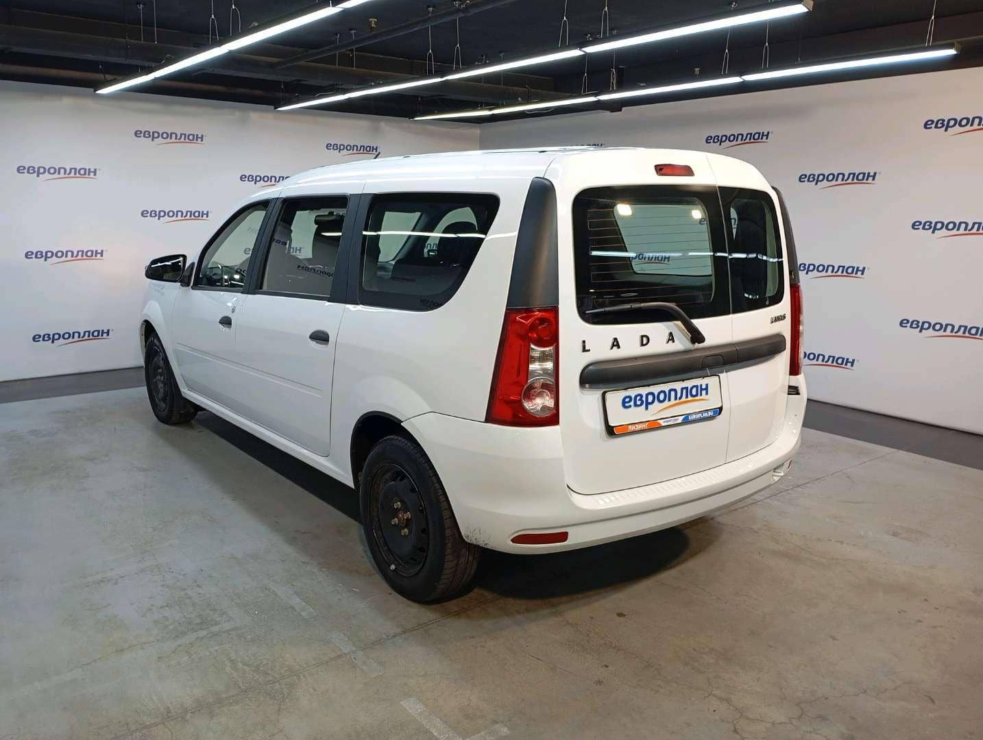 Lada Largus универсал,  49 216 км, 2024 года в лизинг