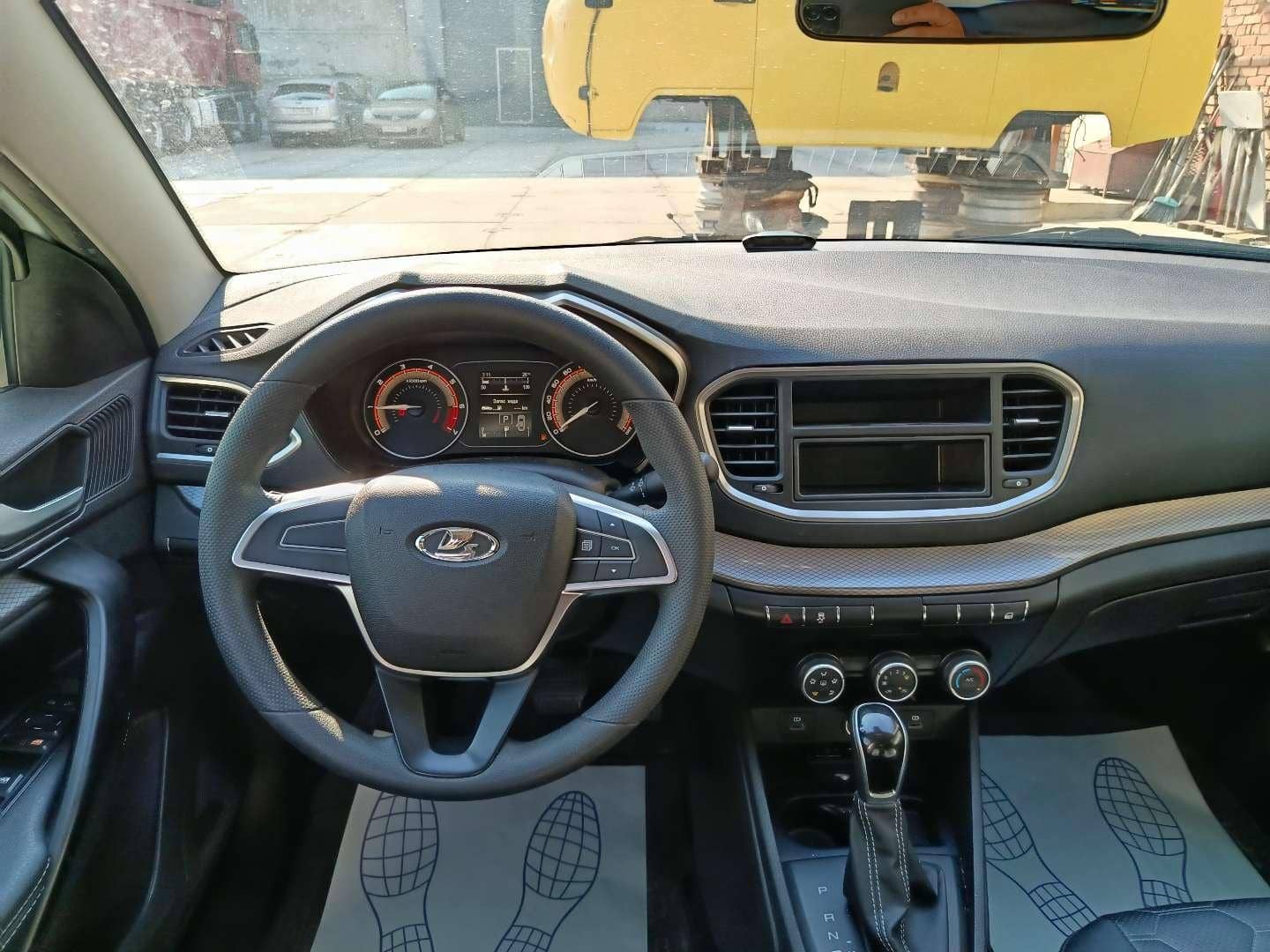 Lada Vesta универсал,  38 340 км, 2024 года в лизинг